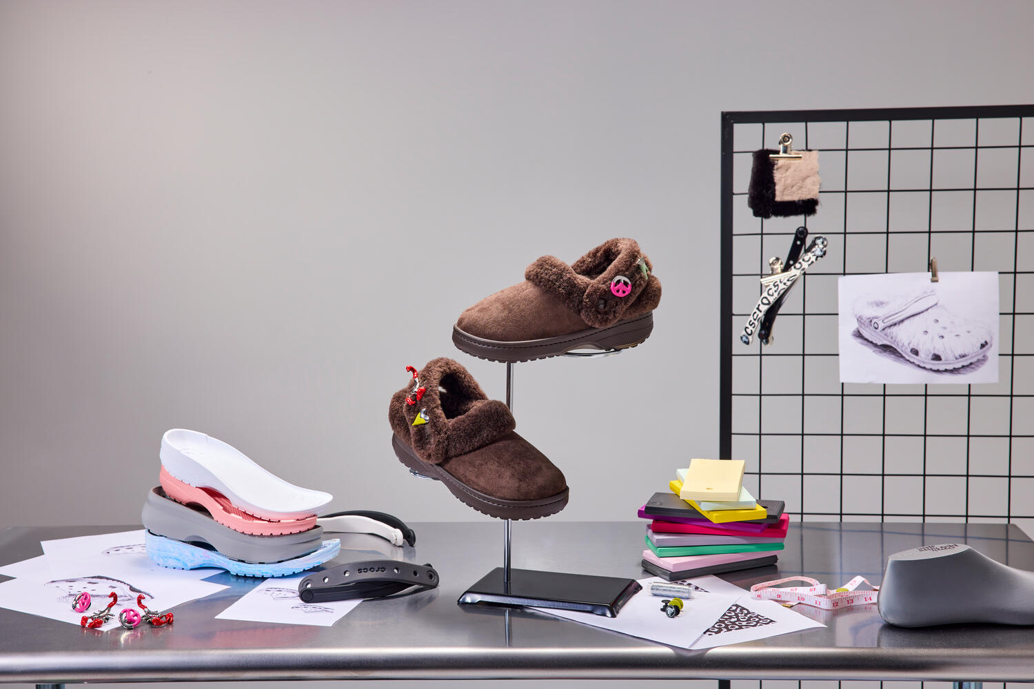 Classic Unfurgettable Suede clog - Espresso